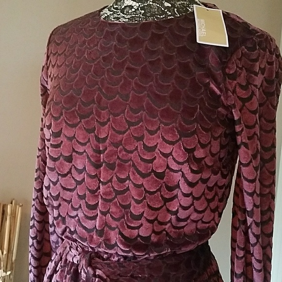 Michael Kors burgundy belted dress, size S - Picture 2 of 4